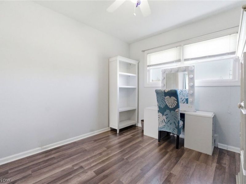 26080 Bagley Road, Olmsted Falls, OH 44138 Photo 14