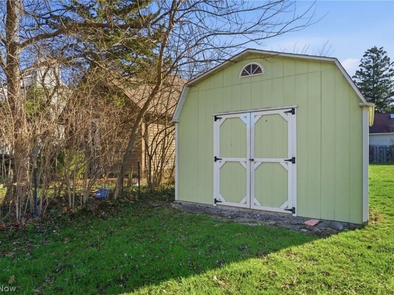 26080 Bagley Road, Olmsted Falls, OH 44138 Photo 35