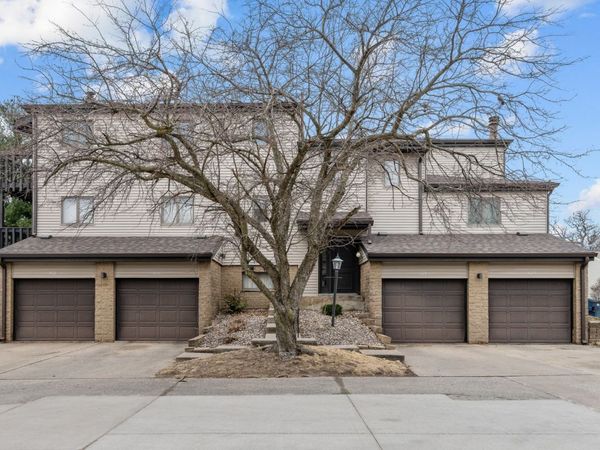 3131 4th Street, Unit 3131, Moline, IL 61265