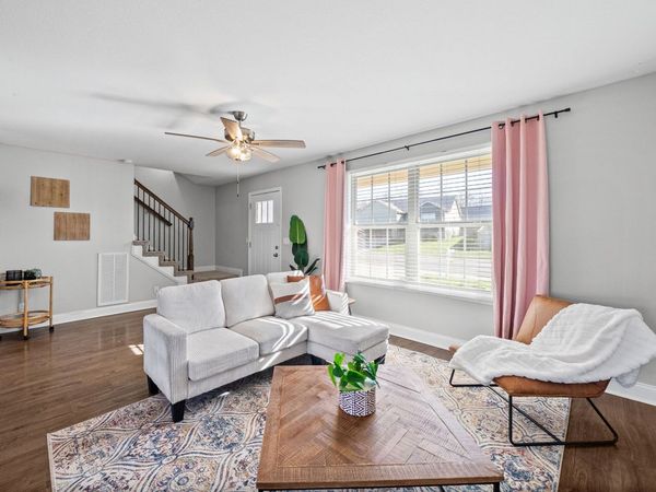 3048 Core Dr , Clarksville, TN 37040