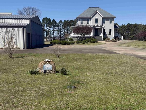 225 Stinson Drive, Clinton, AR 72031