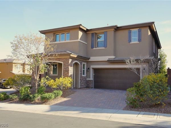 10559 Pelican Island Avenue , Las Vegas, NV 89166