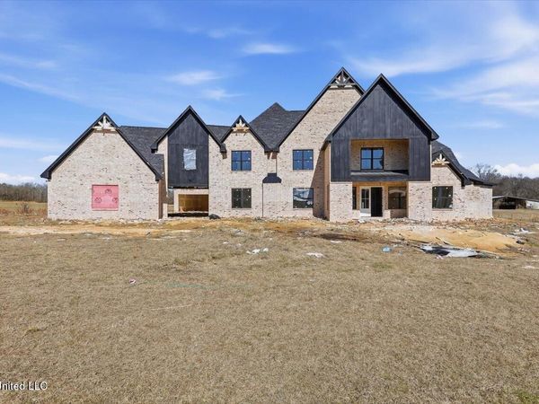 1642 Volley Campbell Road, Terry, MS 39170