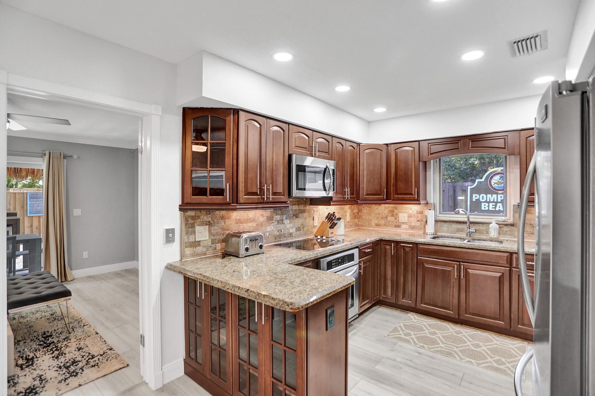 470 SE 4th Court, Pompano Beach, FL 33060 Photo