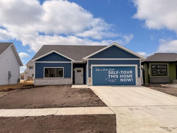 7361 26 Street S, Fargo, ND 58104