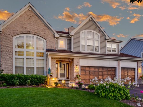 371 Sycamore Street, Vernon Hills, IL 60061