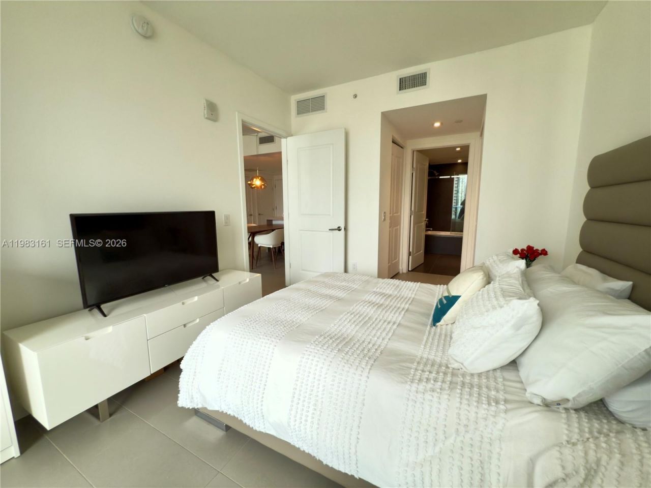 1600 NE 1st Ave, Unit 1407, Miami, FL 33132 Photo