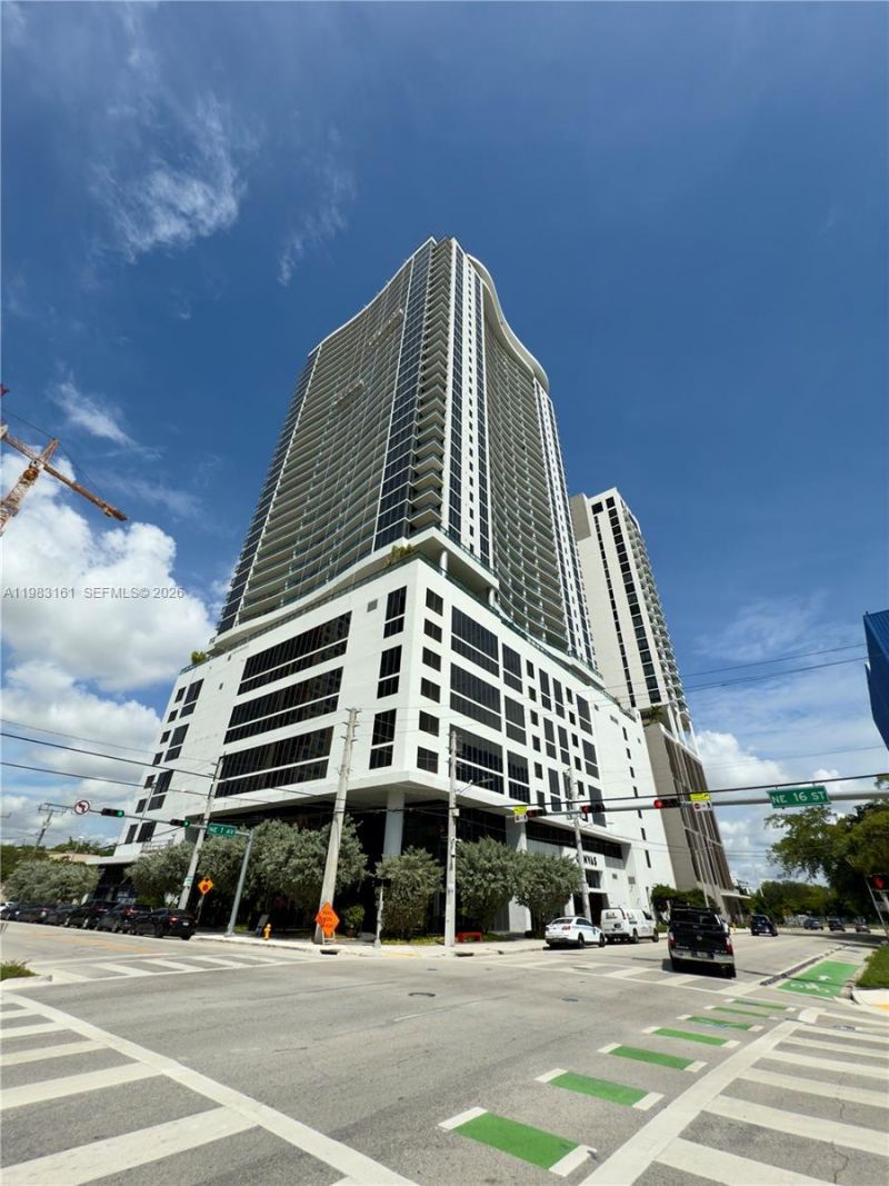 1600 NE 1st Ave, Unit 1407, Miami, FL 33132 Photo