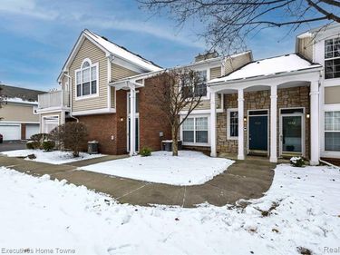 4289 Berkshire Drive, Sterling Heights, MI 48314