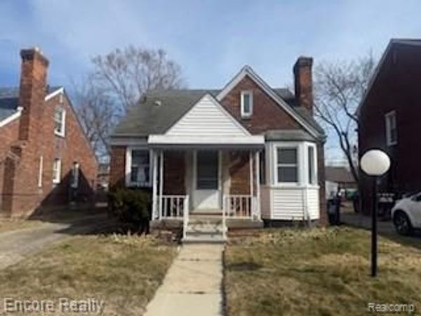 18676 Mansfield Street, Detroit, MI 48235