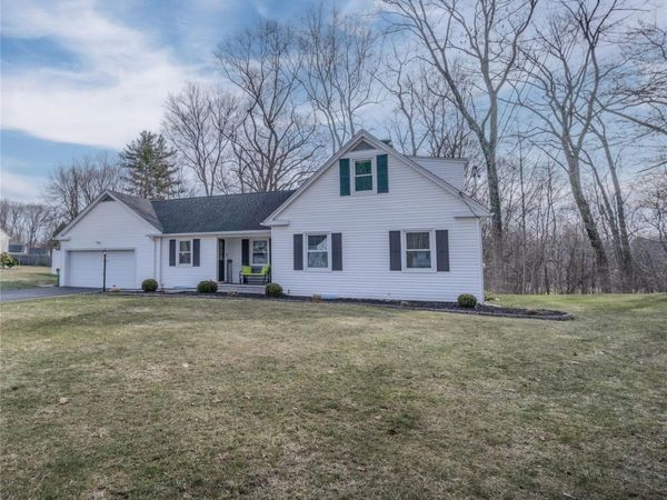 15 Sandi Drive , Poughkeepsie, NY 12603