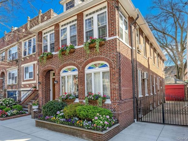 3553 12th Avenue , Brooklyn, NY 11218