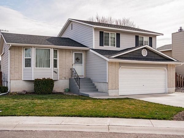 4902 Freedom Avenue, Chubbuck, ID 00000