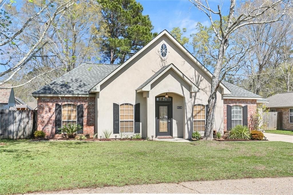 928 Nancy Street, Mandeville, LA 70448 Main Photo