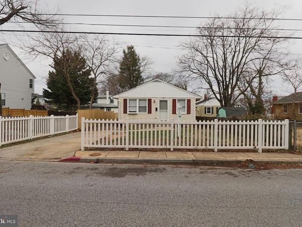 1014 WELLS AVENUE, ANNAPOLIS, MD 21403