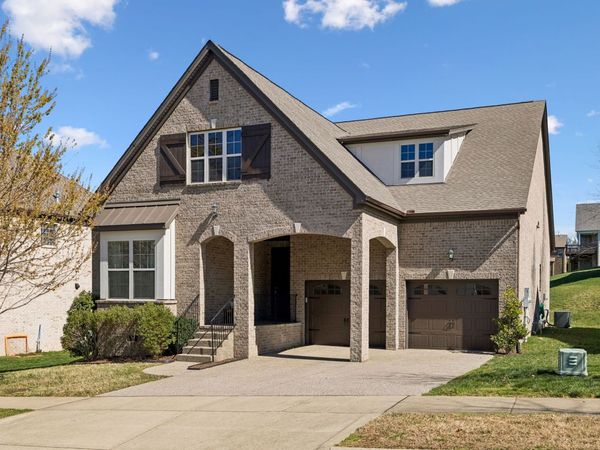 225 Fowler Cir, Franklin, TN 37064