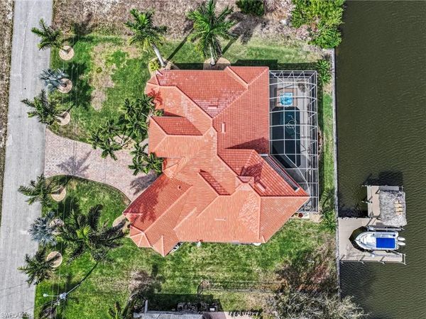 4113 NW 26th ST, CAPE CORAL, FL 33993