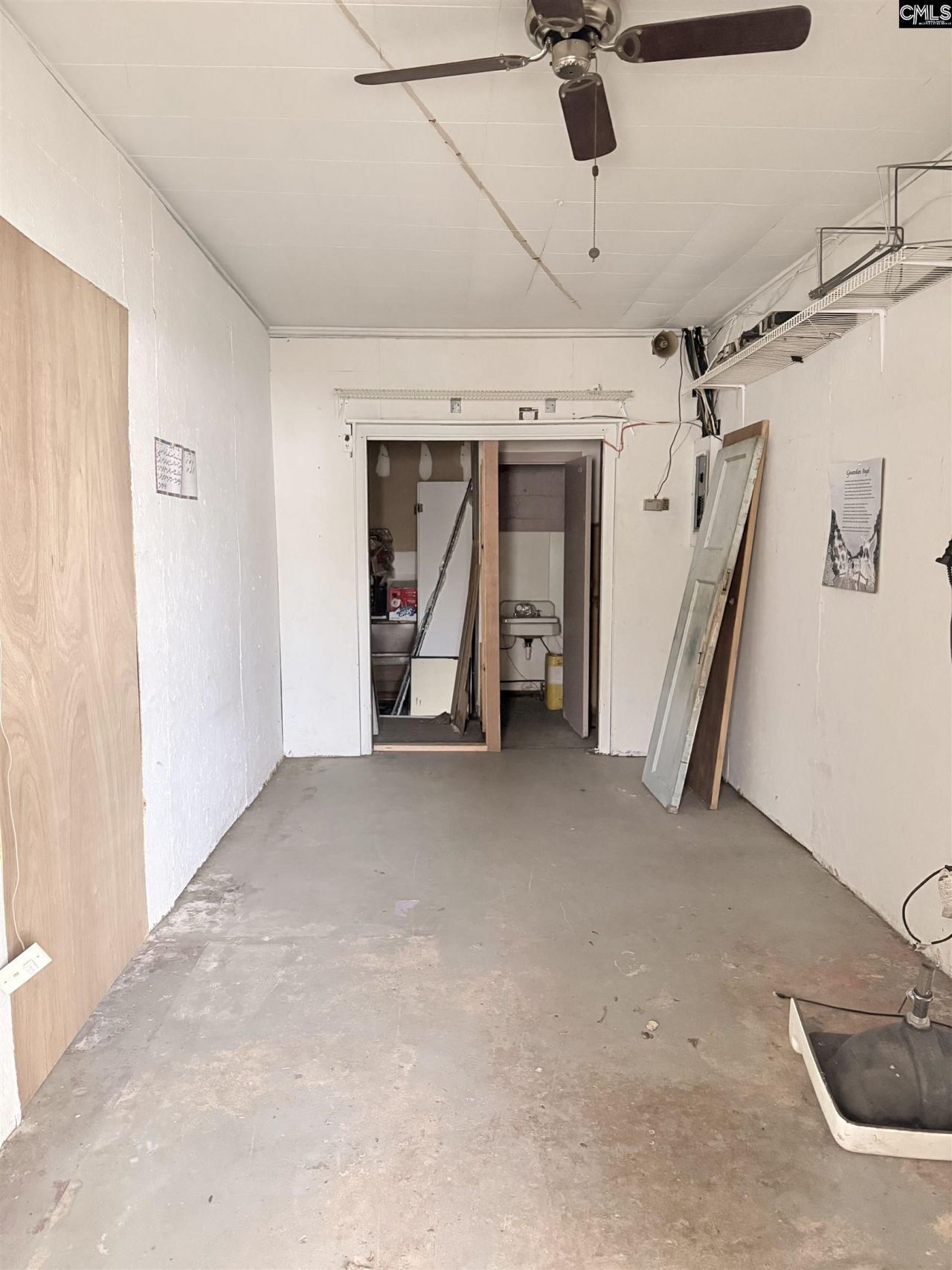 326 E Church Street Photo 16