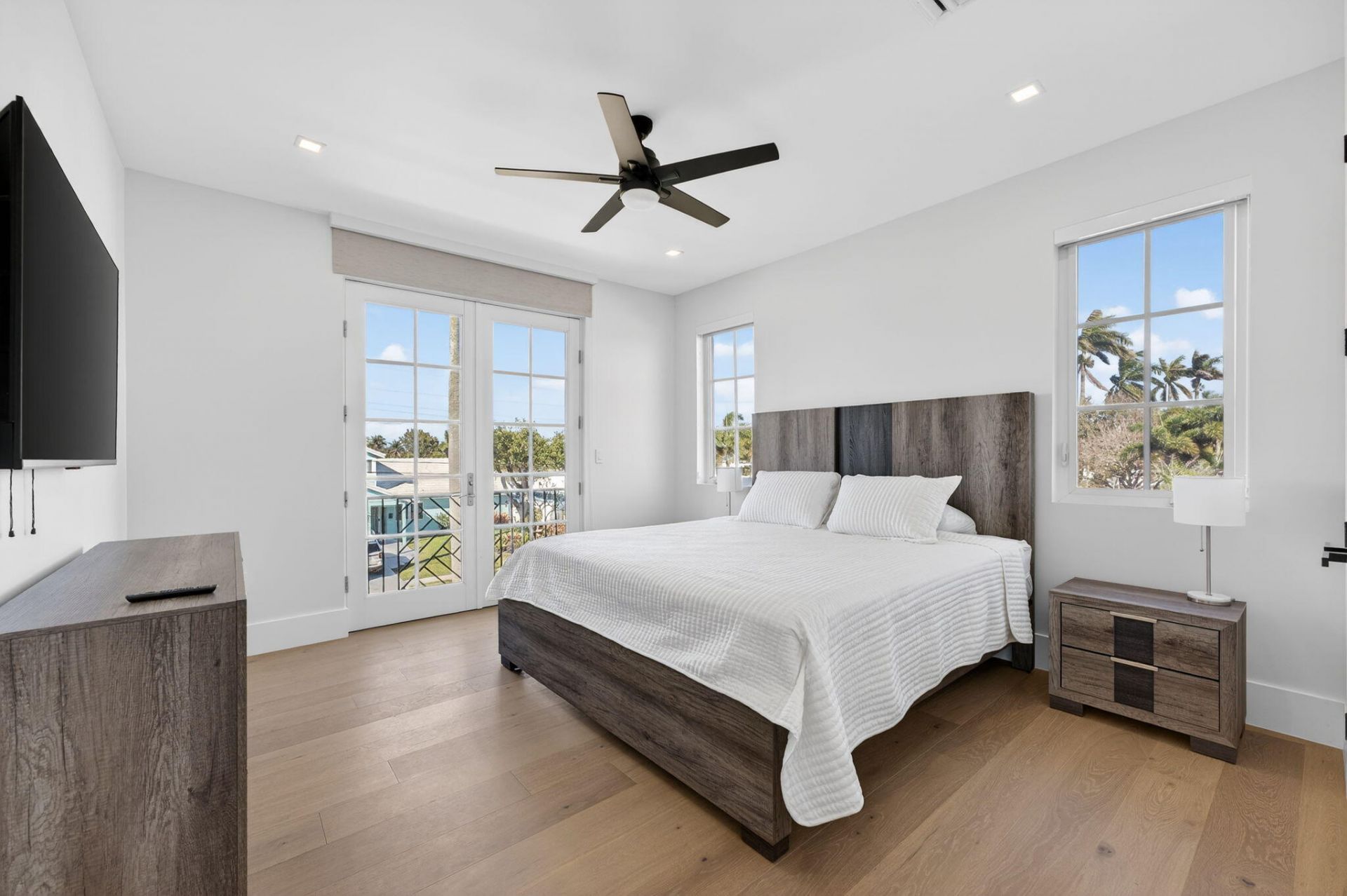 310 SE 9th Court, Pompano Beach, FL 33060 Photo