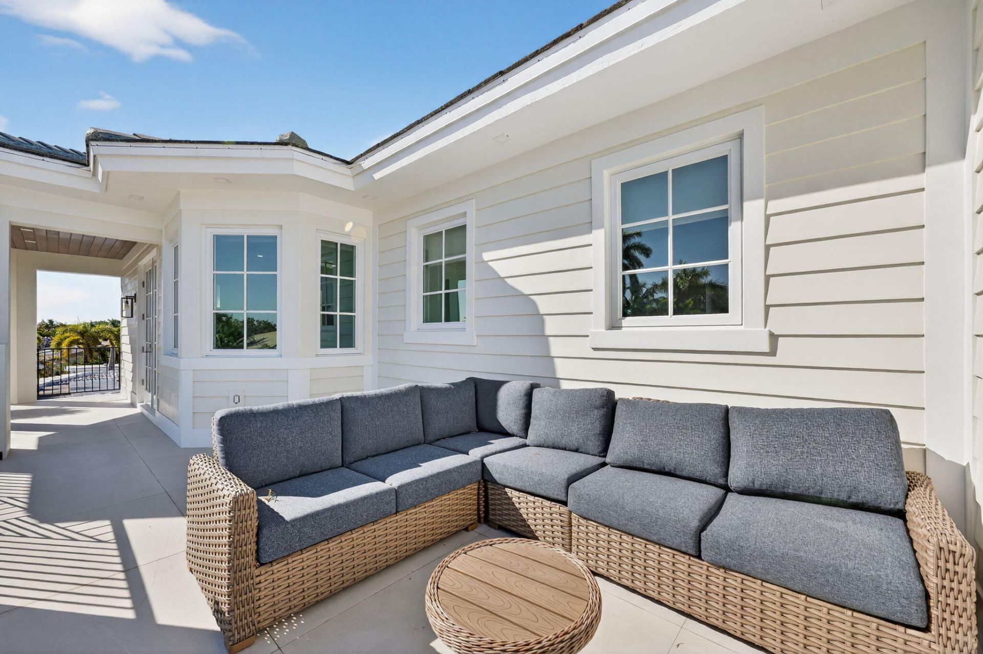 310 SE 9th Court, Pompano Beach, FL 33060 Photo