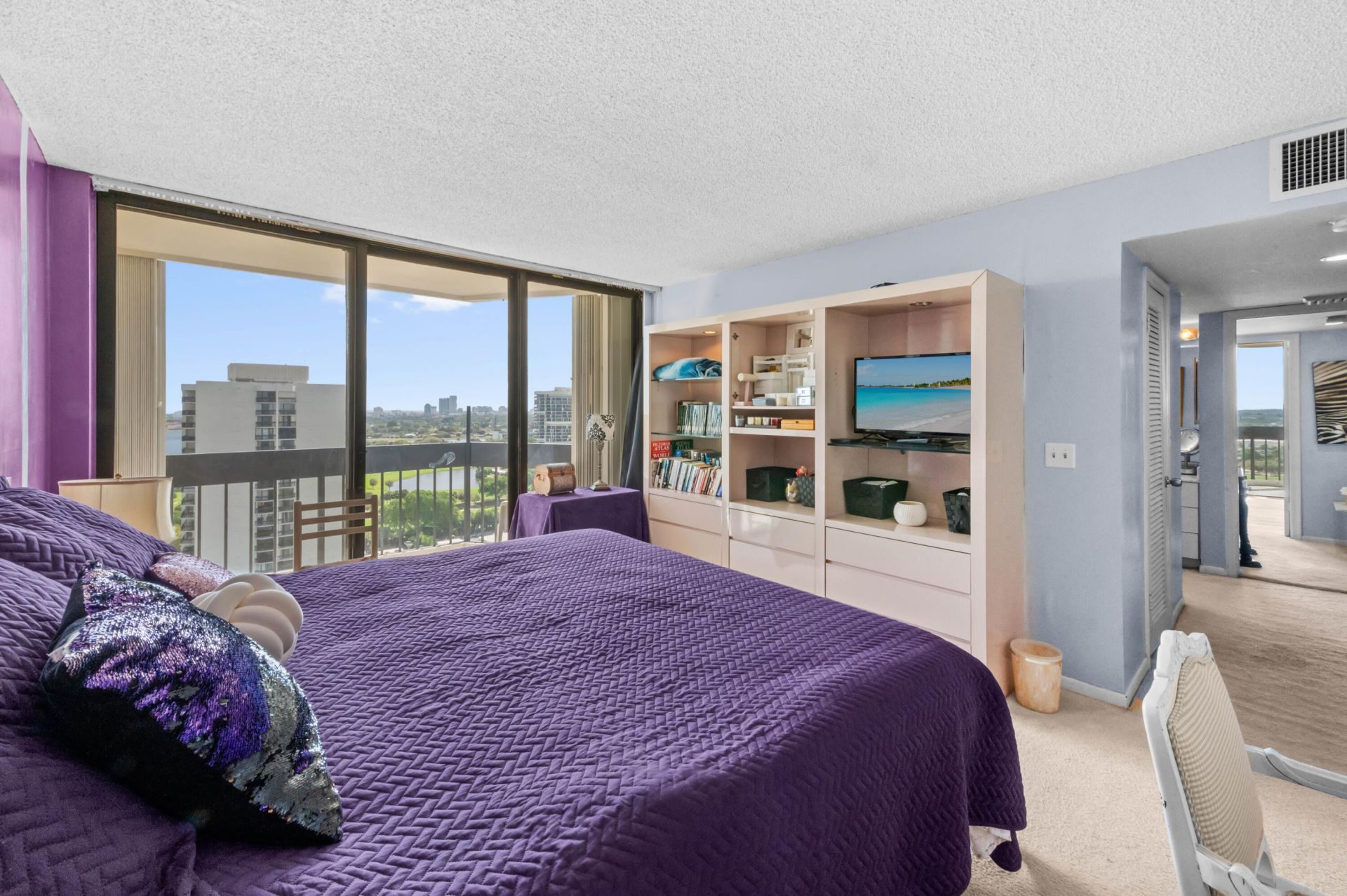 2400 Presidential Way, Unit 2004, West Palm Beach, FL 33401 Photo