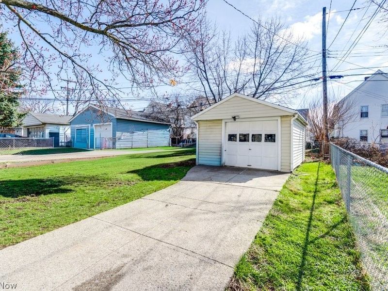 4691 Burleigh Road, Garfield Heights, OH 44125 Photo 6