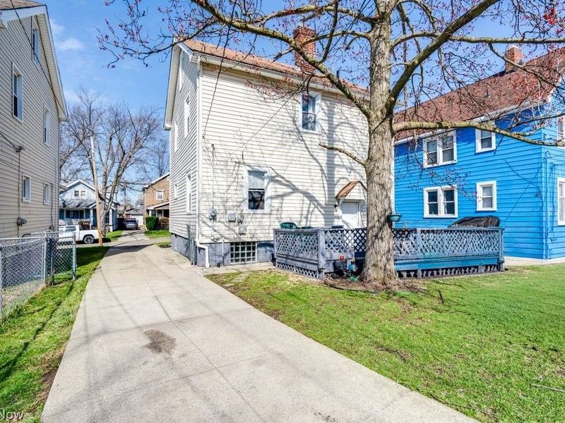 4691 Burleigh Road, Garfield Heights, OH 44125 Photo 7