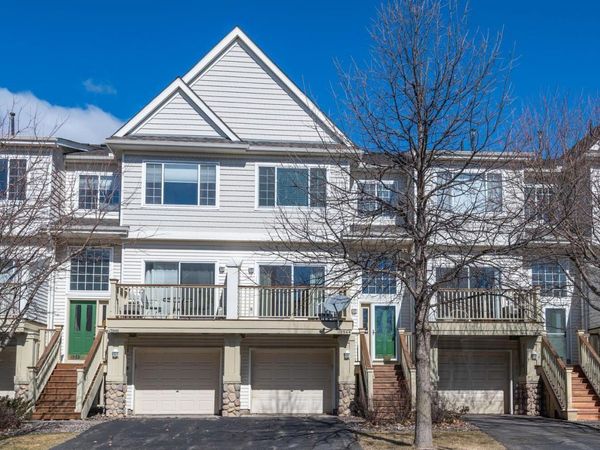 13944 52nd Avenue N, Plymouth, MN 55446