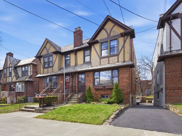 1835 Narragansett Avenue , Bronx, NY 10461