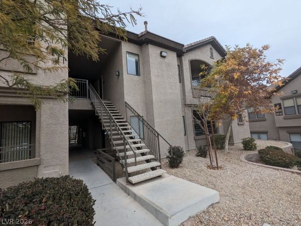 8250 N Grand Canyon Drive , Unit 1044, Las Vegas, NV 89166