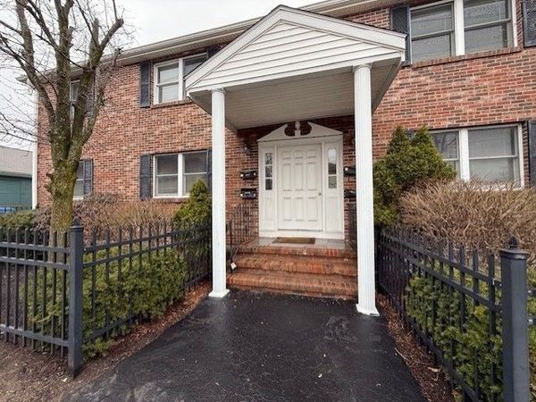 12 Cutter, Unit 1, Waltham, MA 02453