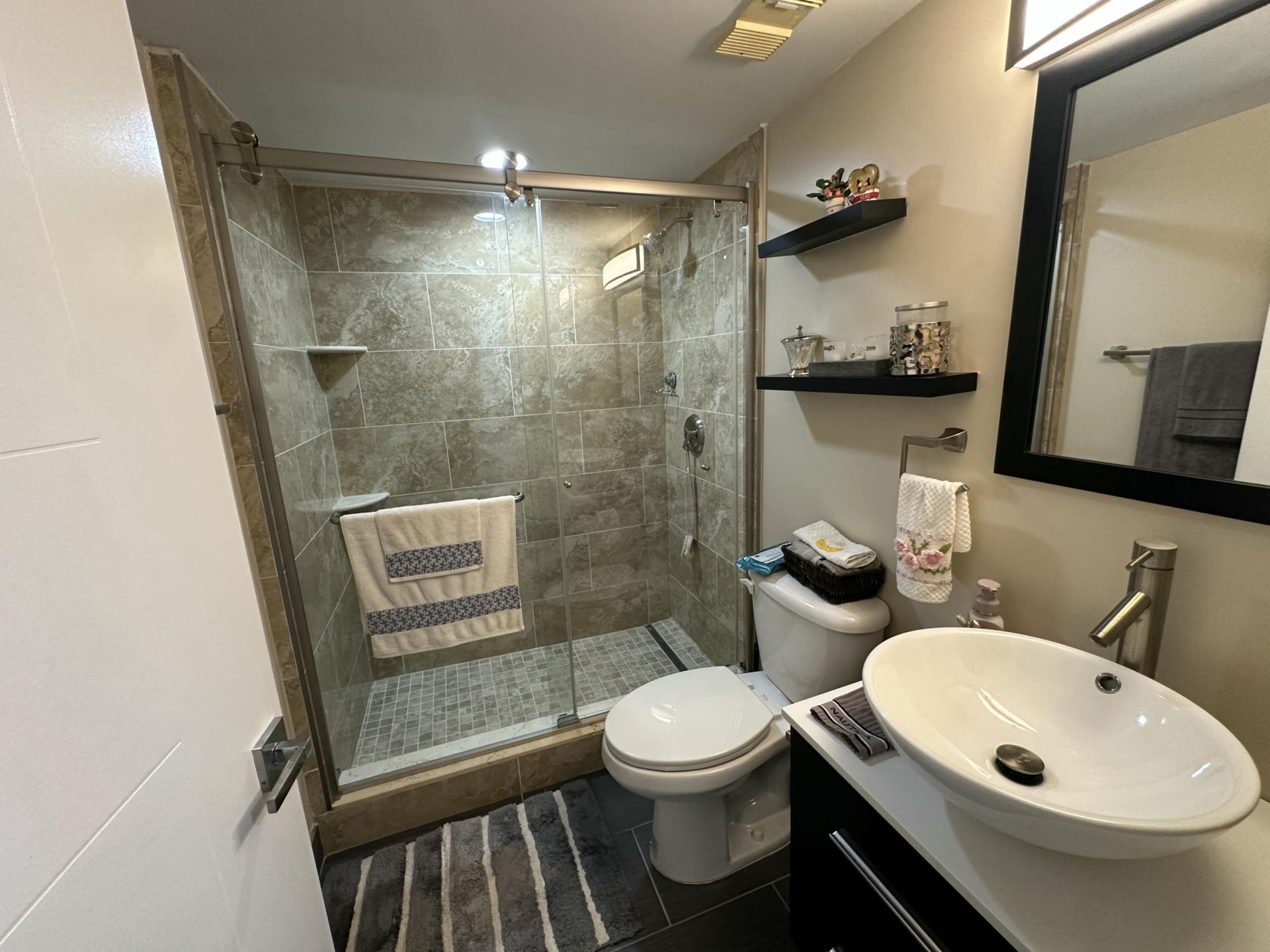 3178 Via Poinciana, Unit 307, Greenacres, FL 33467 Photo