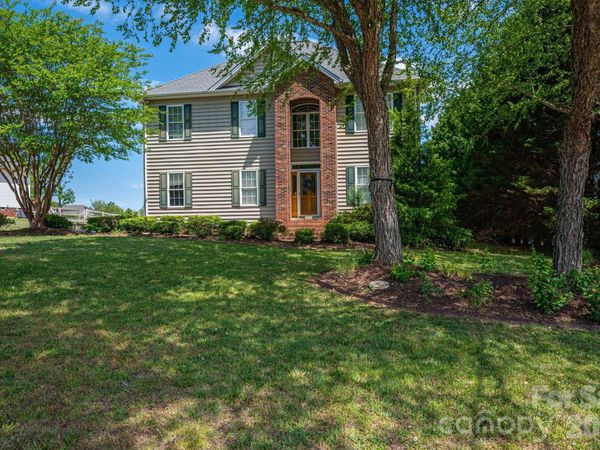 962 Huntington Hills Drive, Lincolnton, NC 28092
