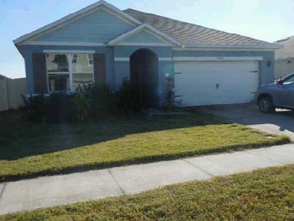 3957 Centerville Avenue , Other Florida, FL 32771