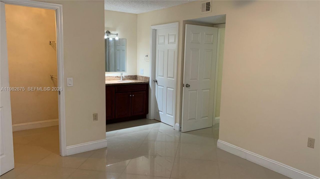 1401 Village Blvd , Unit 1615, West Palm Beach, FL 33409 Photo
