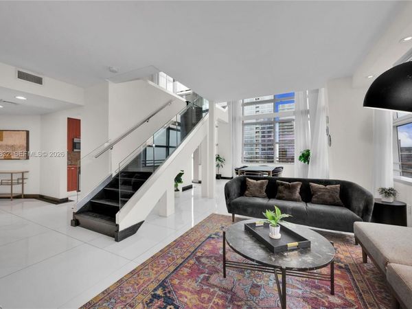 1395 Brickell Ave, Unit 3404, Miami, FL 33131