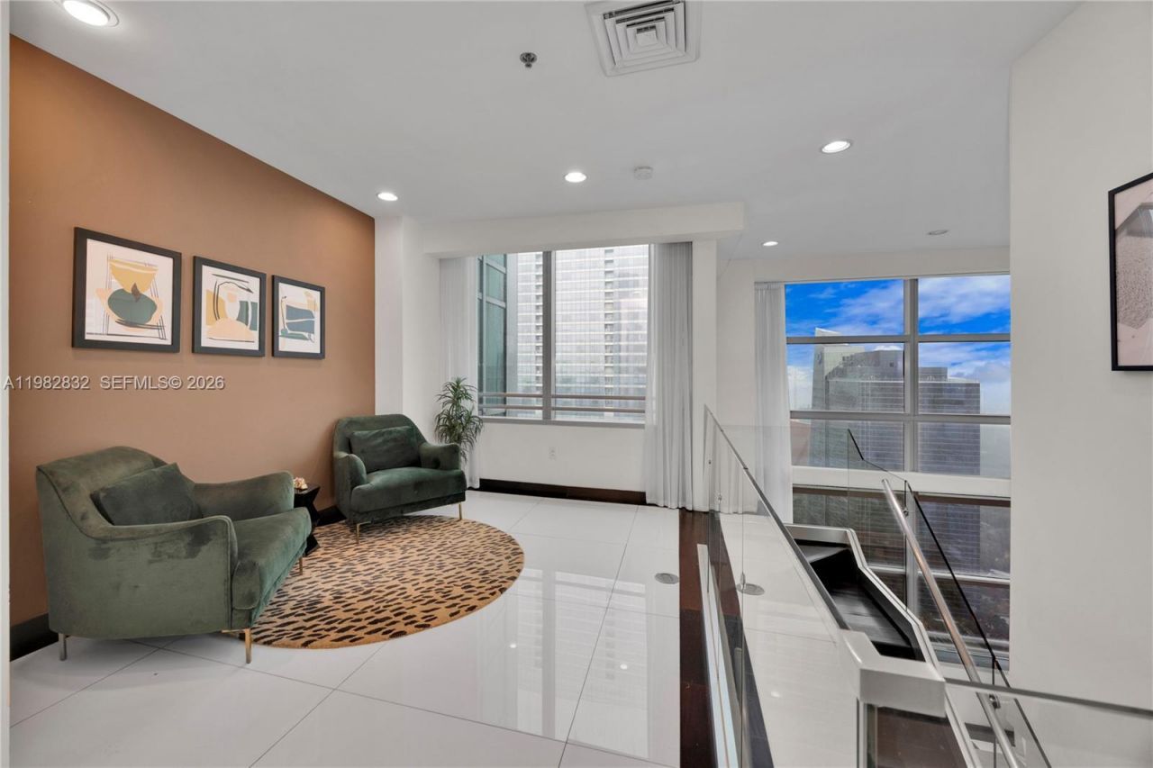 1395 Brickell Ave, Unit 3404, Miami, FL 33131 Photo