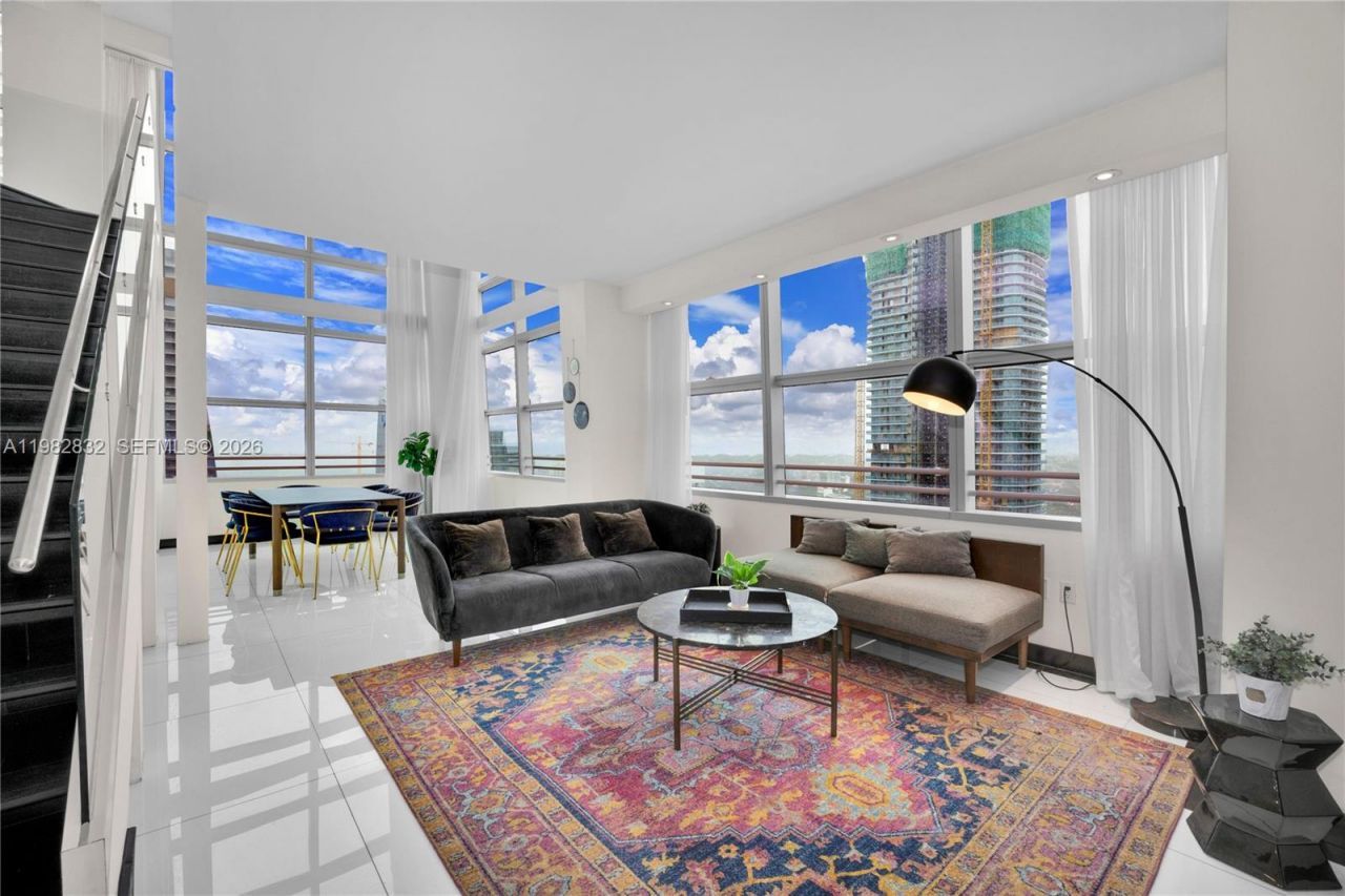 1395 Brickell Ave, Unit 3404, Miami, FL 33131 Photo