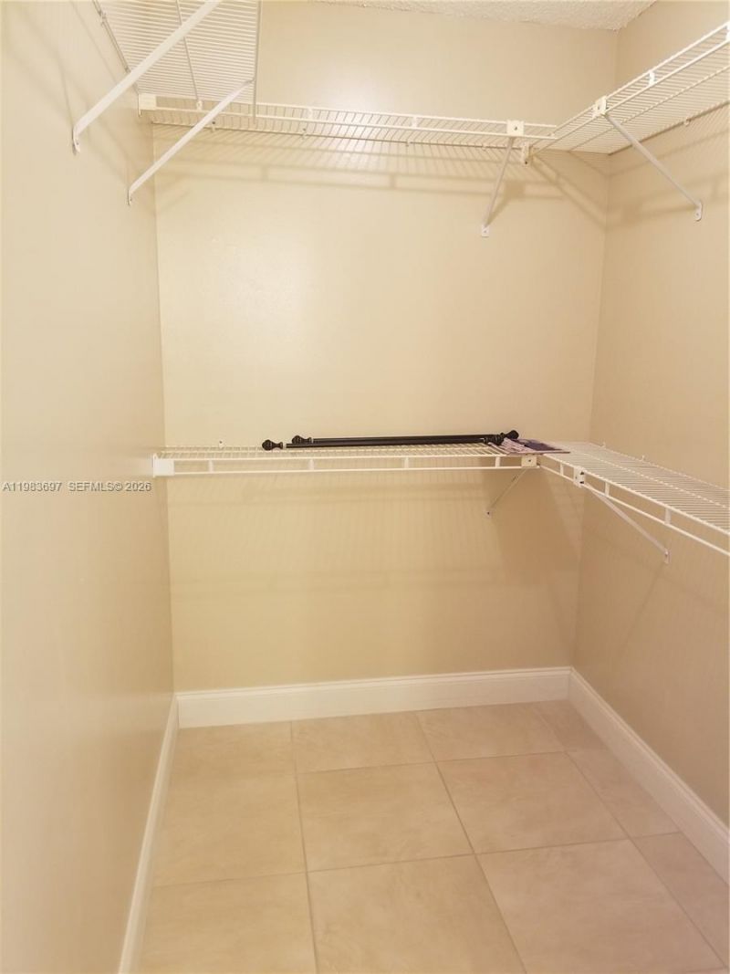 9520 Seagrape Dr , Unit 303, Davie, FL 33324 Photo