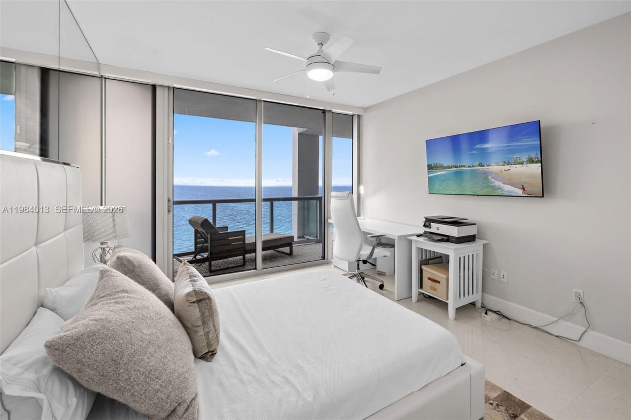 6799 Collins Ave , Unit 1404, Miami Beach, FL 33141 Photo