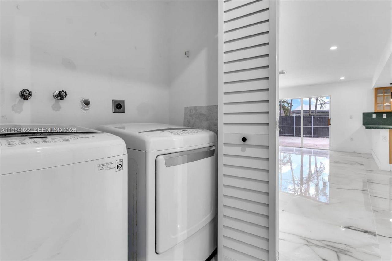 14848 SW 180th St, Miami, FL 33187 Photo