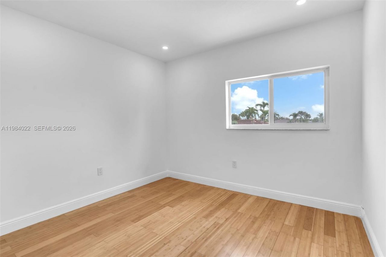 14848 SW 180th St, Miami, FL 33187 Photo