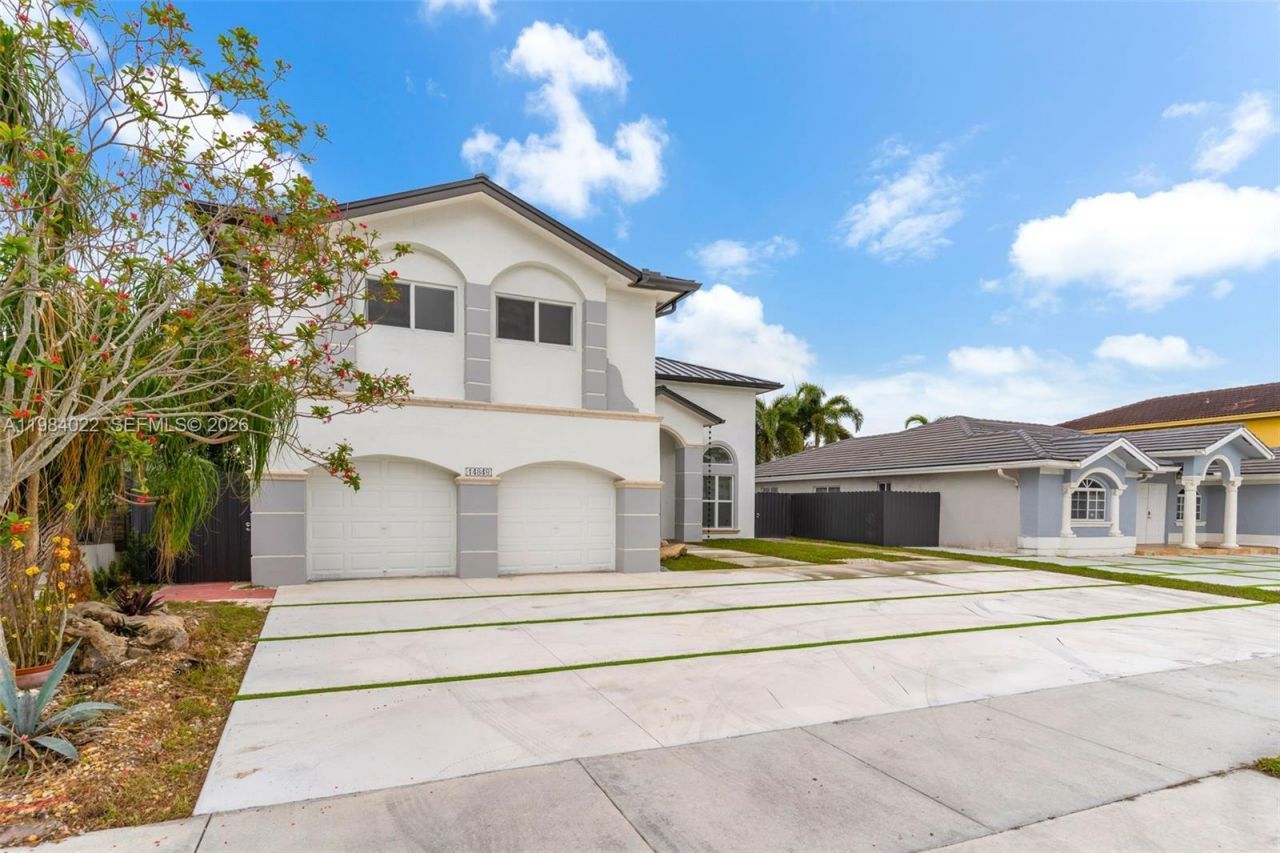 14848 SW 180th St, Miami, FL 33187 Photo