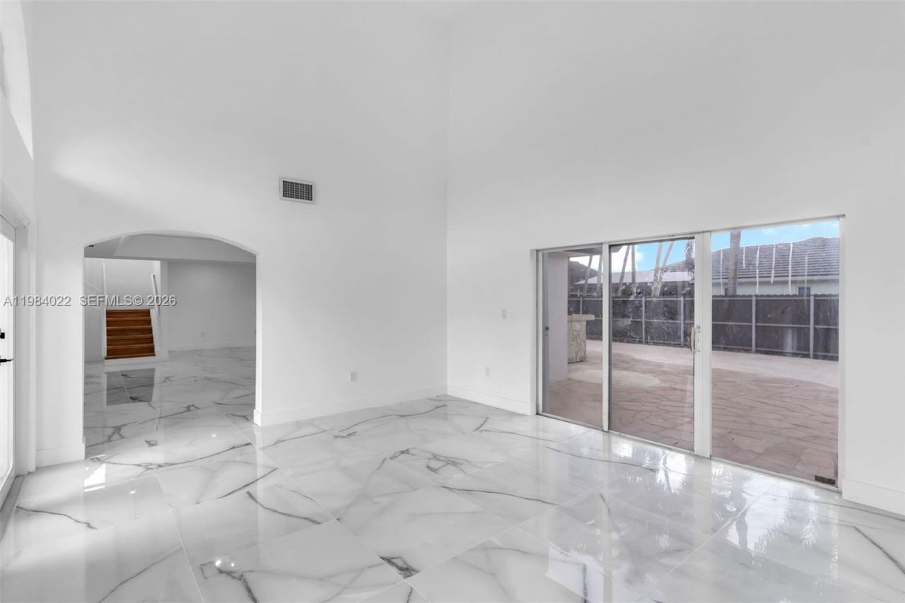 14848 SW 180th St, Miami, FL 33187 Photo