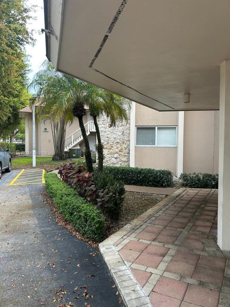 7450 Miami Lakes Dr, Unit C109, Miami Lakes, FL 33014 Photo