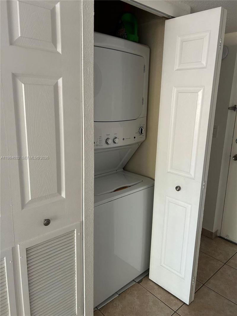 7450 Miami Lakes Dr, Unit C109, Miami Lakes, FL 33014 Photo