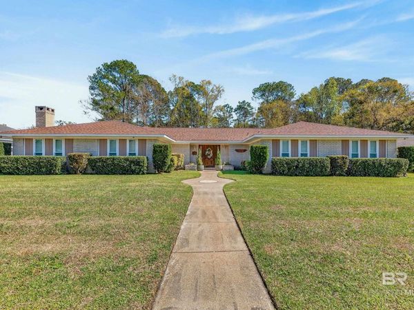 1271 Spring Valley Drive, Mobile, AL 36693