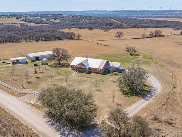 505a County Road 121 , Stephenville, TX 76401