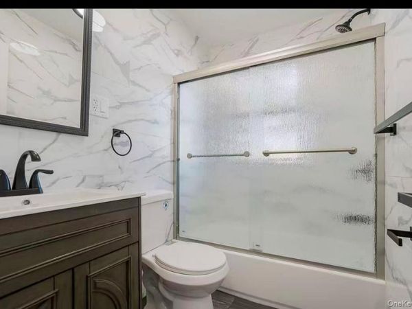 16716 43rd Avenue , Flushing, NY 11358