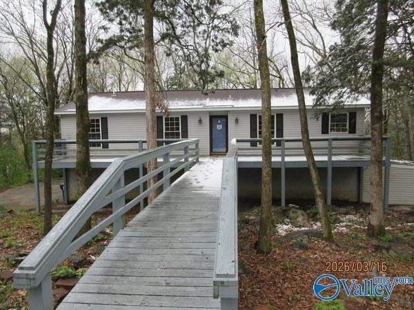 601 SE Bain Drive, Huntsville, AL 35803